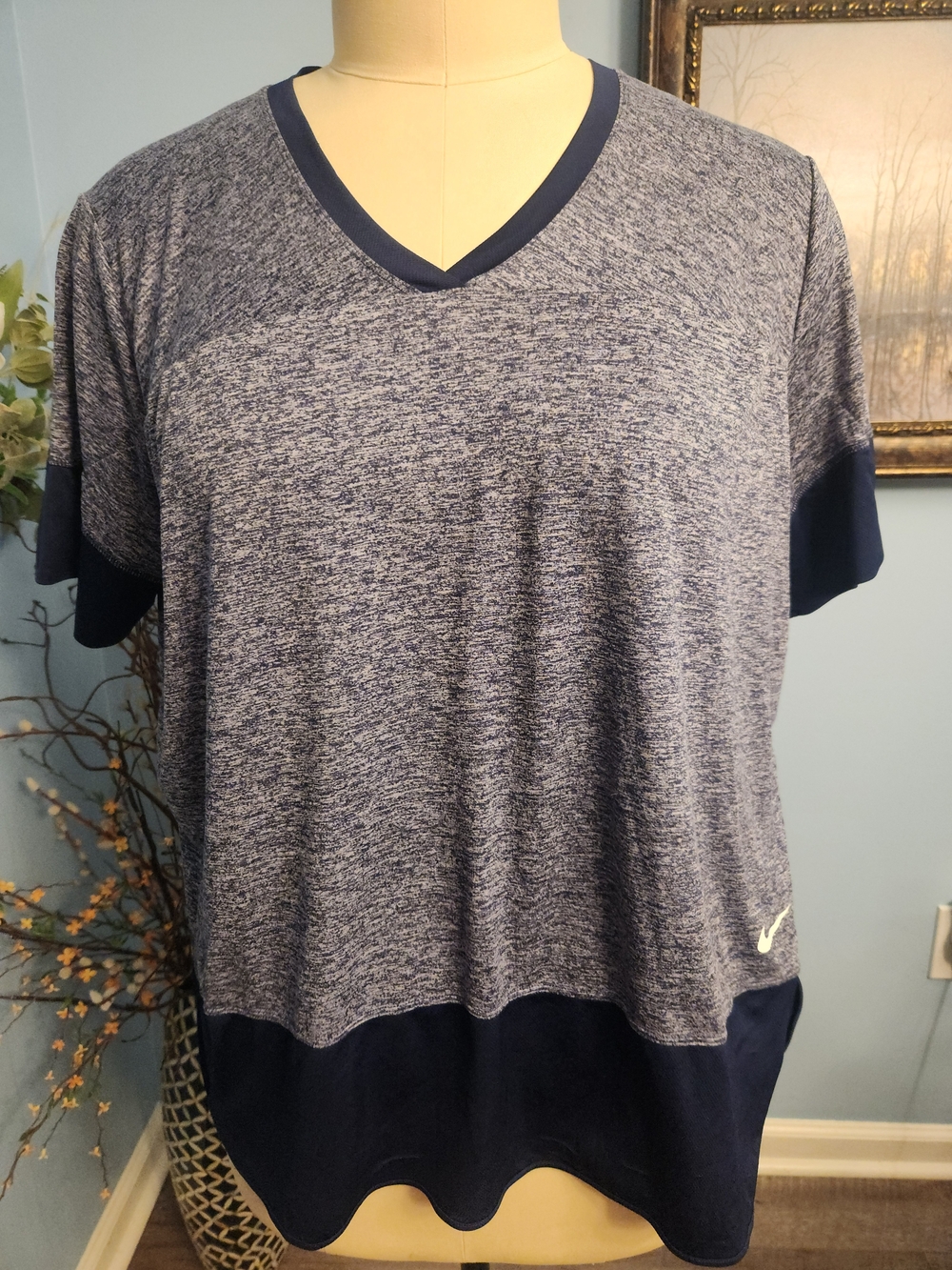 Nike Women's Navy Heathered V-Neck Performance Shirt